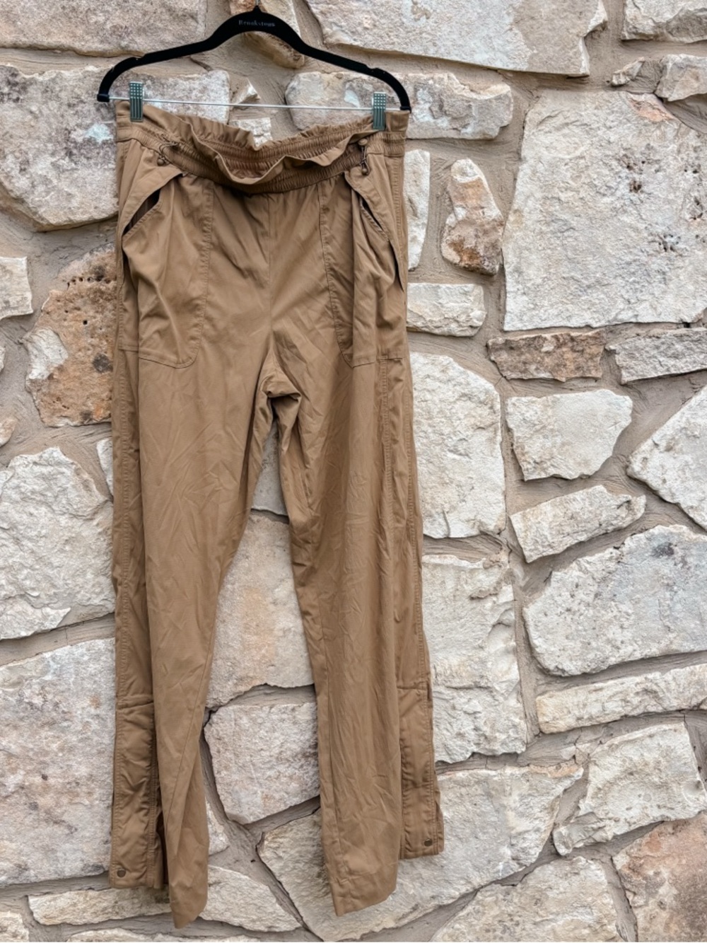 Athleta joggers size 12 T